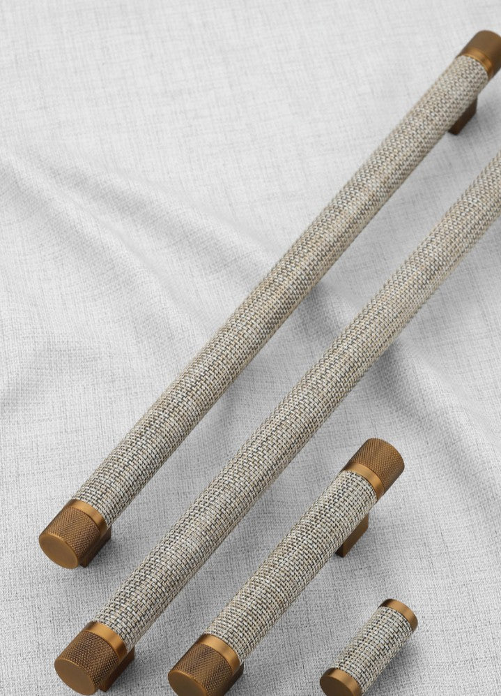 Wardrobe and cabinet handle
