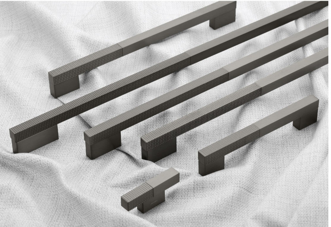 Wardrobe and cabinet handle