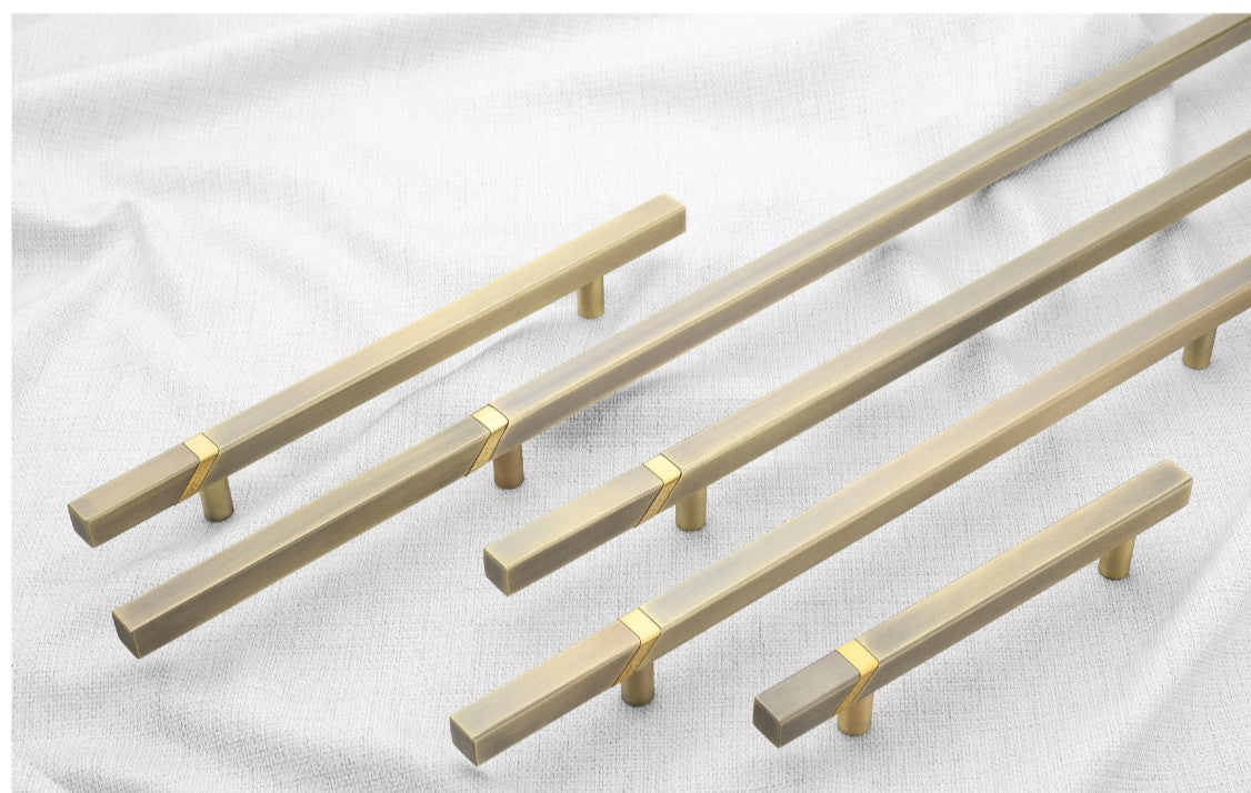 Wardrobe and cabinet handle